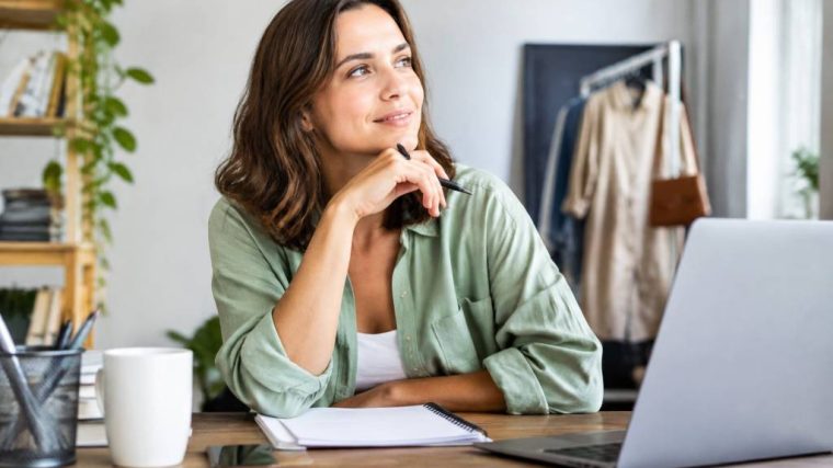 Dispositif démissionnaire : conditions, démarches et droits pour se reconvertir professionnellement
